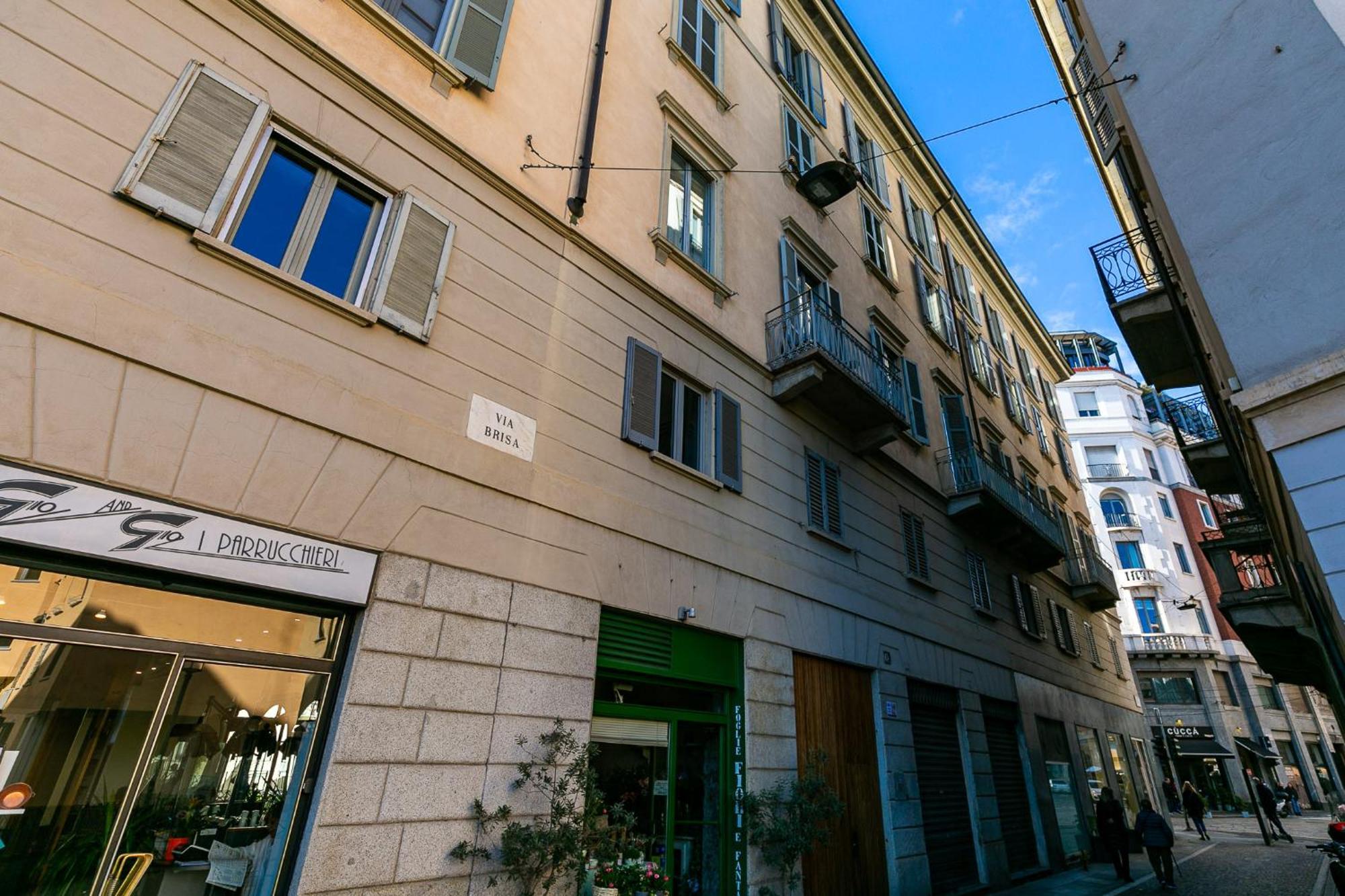 Dream Suites Milano Brisa Meravigli Exterior photo